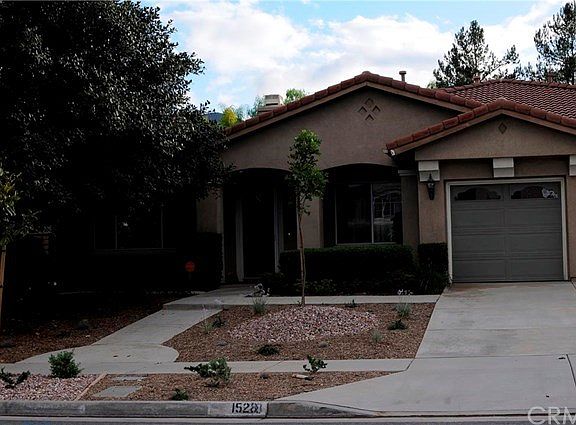 4th image of 1528 Suncountry Cir