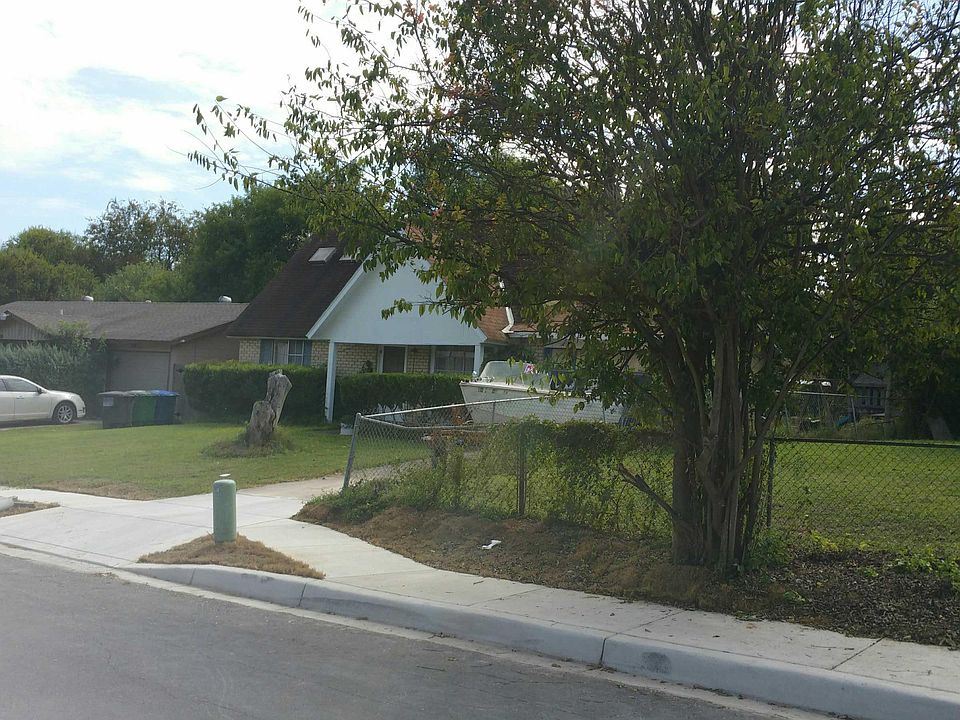 2nd image of 5006 Casa Grande St