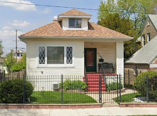 6340 W Barry Ave, Chicago, IL 60634