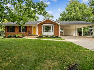 8714 Westwood Dr, Vienna, VA 22182