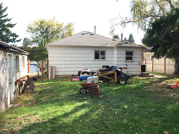 2nd image of 5502 NE 30th Ave
