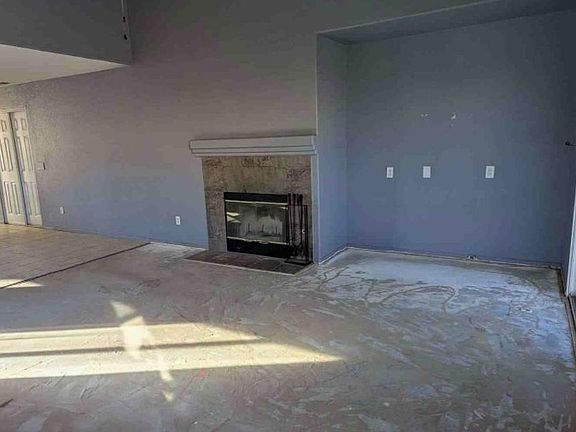 Additional Living Room