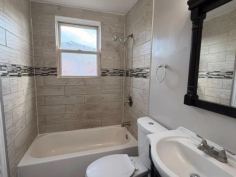 7863 Saint Fabian Ln — Photo 10