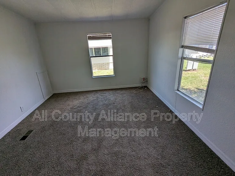 34335 Lodge Dr — Photo 12