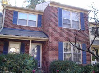 1902 Windy Point Ct, Winston Salem, NC 27127