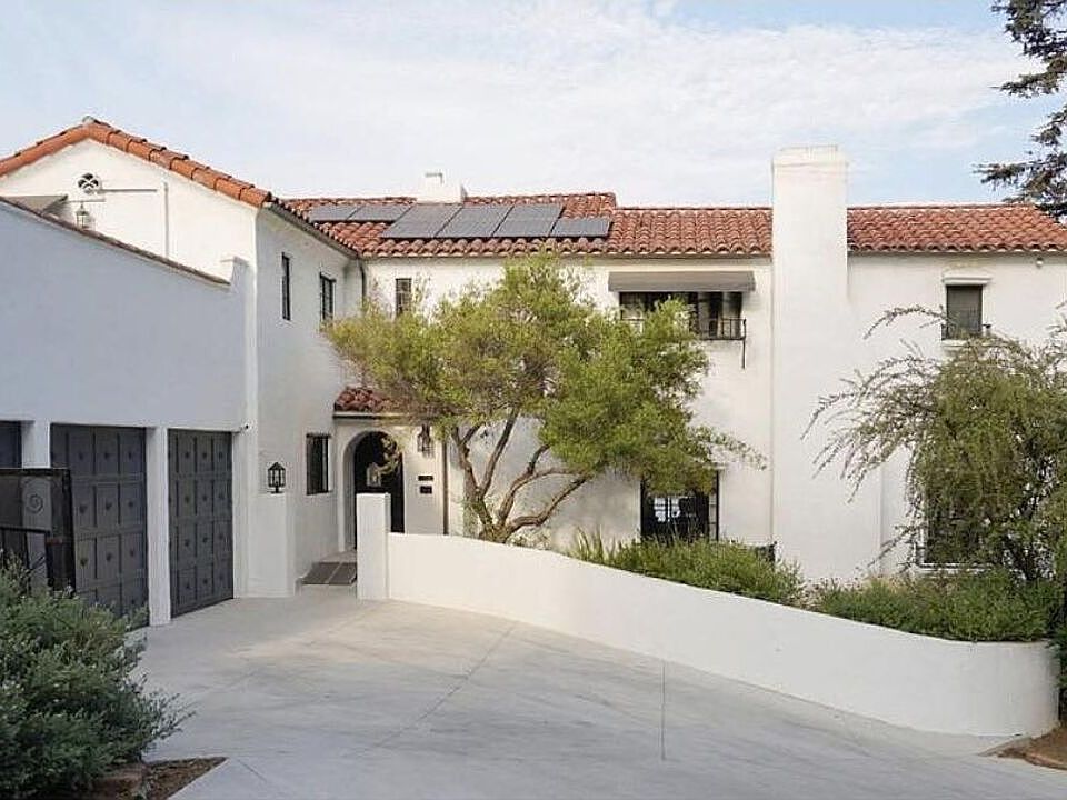 1st image of 2000 Balmer Dr