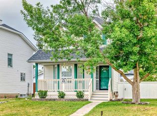 46 SE Coverdale Way NE, Calgary, AB T3K 4J9