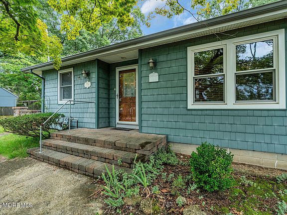 2nd image of 778 Manor Drive