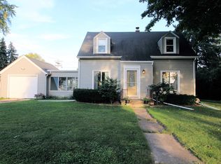 3522 S 48th St, Greenfield, WI 53220