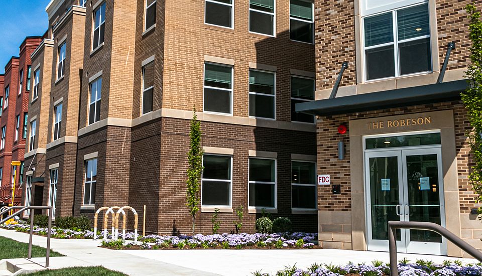 1st image of 1001 Spring Rd NW #D462a6fa7