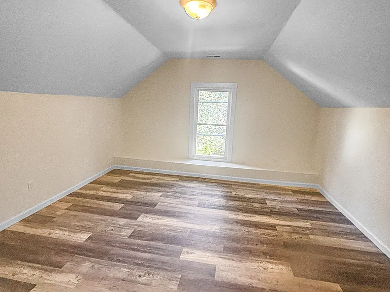 358 Pomeroy Ave #2 — Photo 36