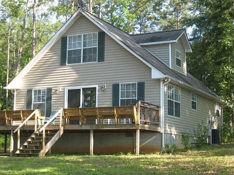 1st image of 3640 Lake Crest Dr