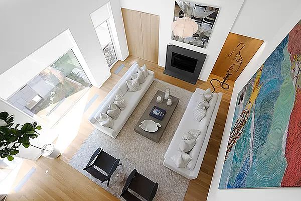 1st image of 34 Prince St #3