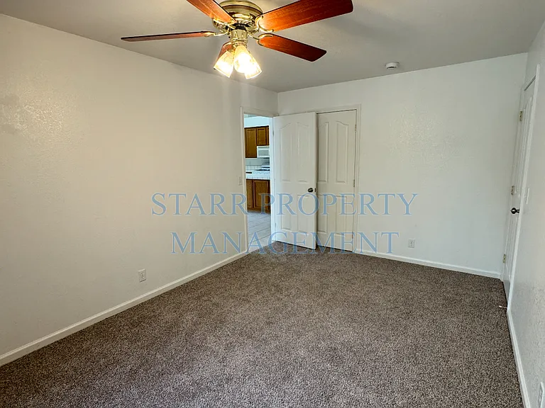 10086 River Falls Cir — Photo 9