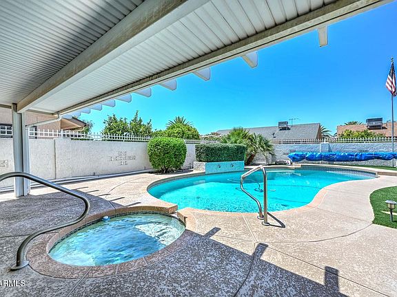 2nd image of 14407 W ANTELOPE Drive