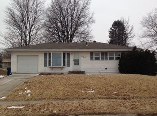 412 Jackson Ave, Liberty, MO 64068