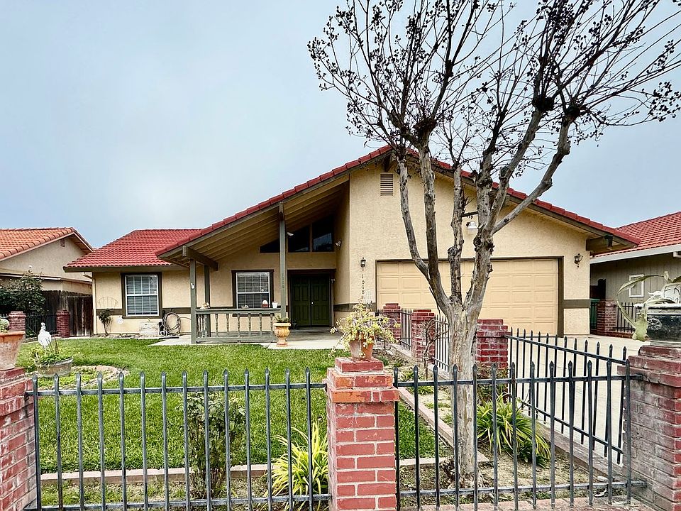 1st image of 1018 Santa Barbara St