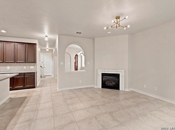 5th image of 4110 Woodbridge Way