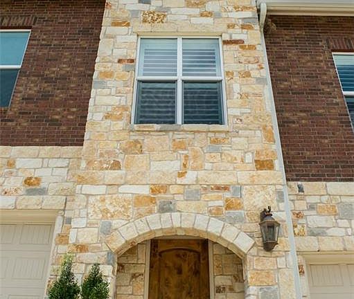 4th image of 1217 Haven Ln #102
