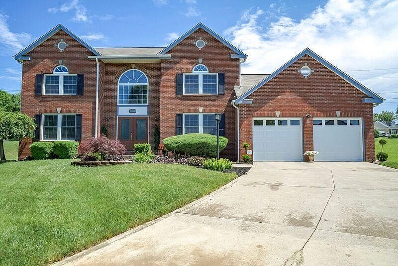 1st image of 41 Glengary Ct