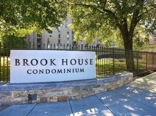 99 Pond Ave APT 201, Brookline, MA 02445