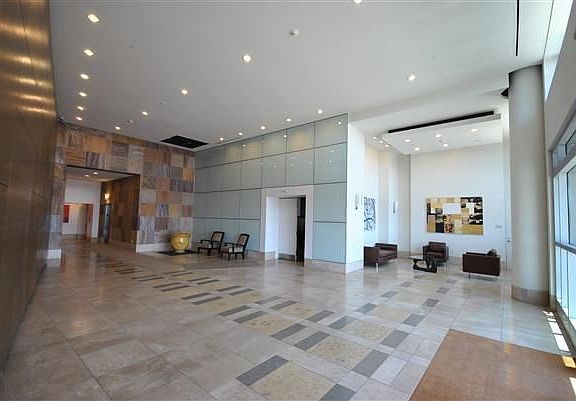3rd image of 1 Mandalay Pl Unit 1206