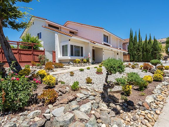 4th image of 3463 Pepperidge Dr