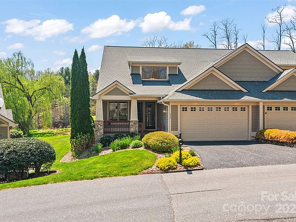 2nd image of 111 Augusta Cir