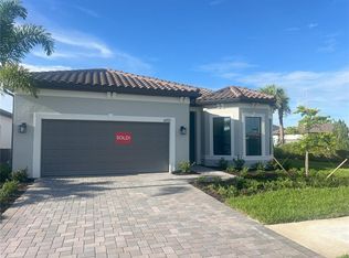 6151 Winding Pine Dr, Nokomis, FL 34275