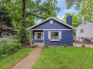 122 E Jackson Rd, Saint Louis, MO 63119