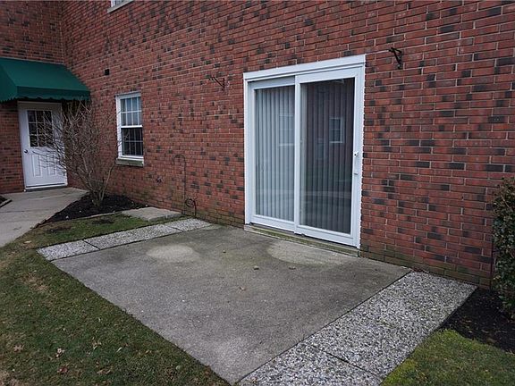 5th image of 2854 Pease Dr APT 104S