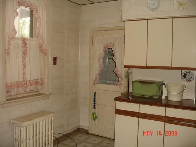 Building Photo 3