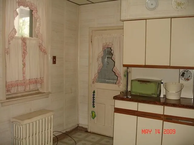 Building Photo 3