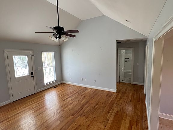 4th image of 2029 Armstrong Loop