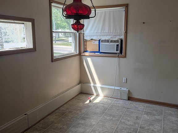 5th image of 3007 Huffman Blvd