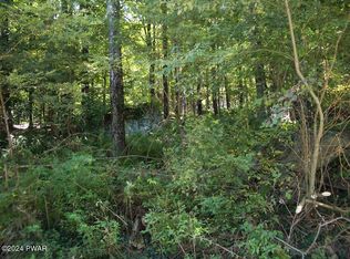 3 Gilpin Rd, Newfoundland, PA 18445
