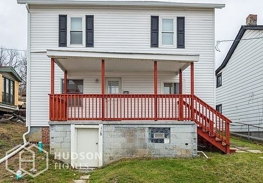 1st image of 118 Broad St