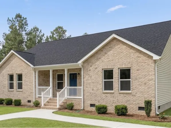27185 Oaklawn Cir, Ruther Glen, VA 22546