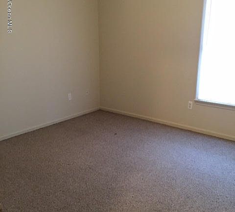5th image of 3109 Bridge Ave