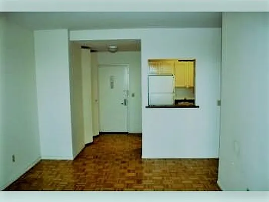 Rented by Voro New York | media 23