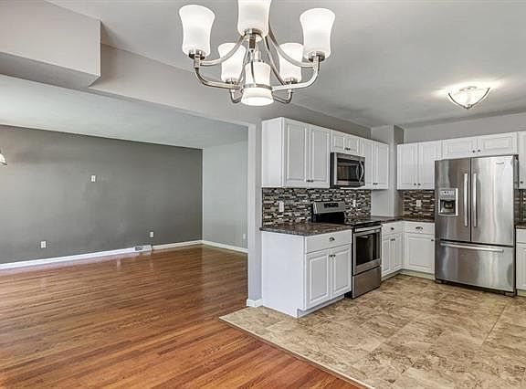 5th image of 3573 High Dr