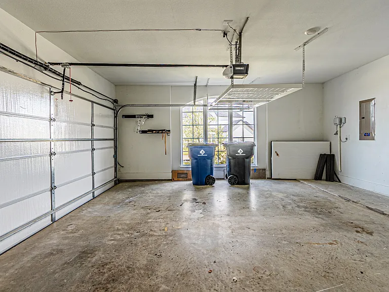 4878 Limousine Ln — Photo 40
