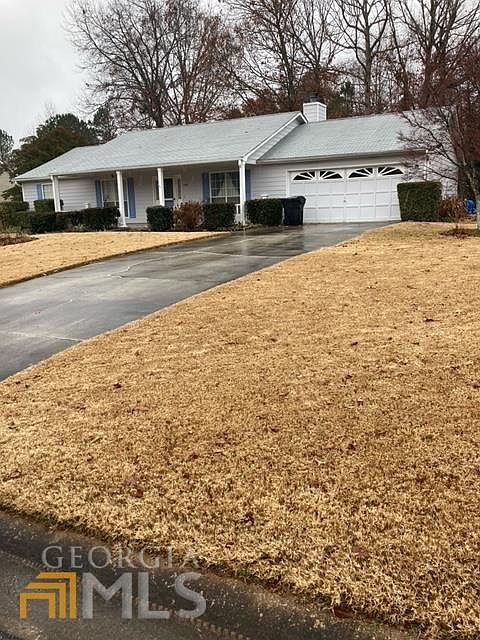 1st image of 498 Fieldgreen Dr