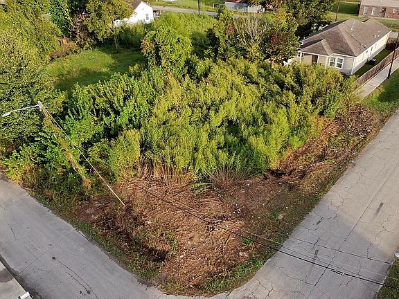2nd image of 7965 Henson St