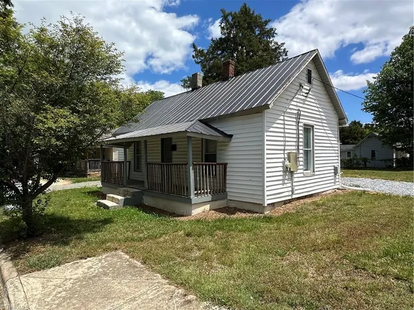 2725 Urban St, Winston Salem, NC 27107