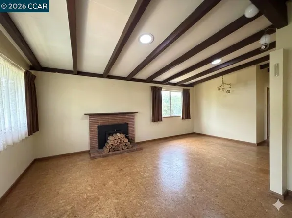 4072 Saint James Dr, El Sobrante, CA 94803