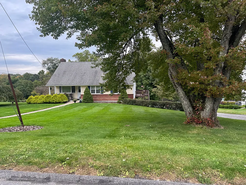 Old Kensico Rd