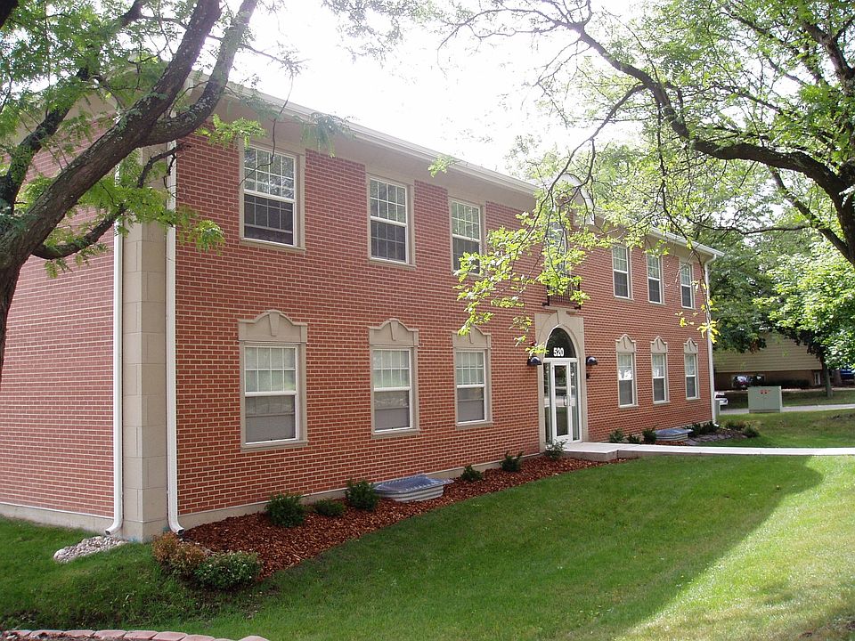 1st image of 520 Pershing Ave