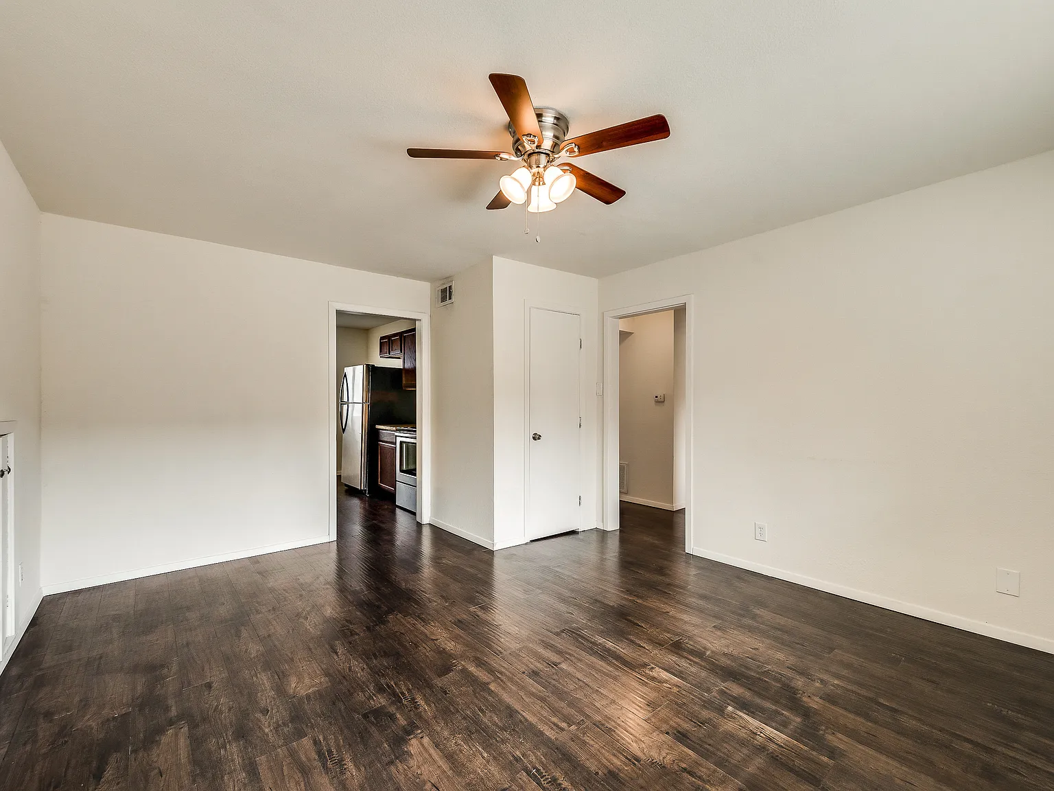 Magnolia Place — Photo 4