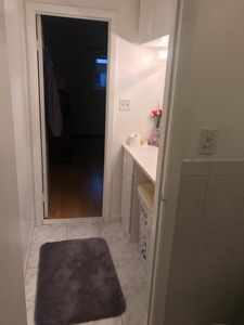 8894 Knight Ave APT 404, Des Plaines, IL, 60016